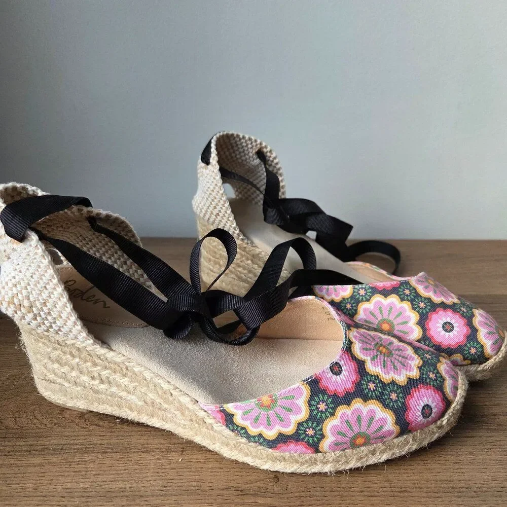 LIKE NEW NEVER WORN BODEN FLORAL STRAPPY ESPADRILLE WEDGE SANDALS 7.5 US 38 EU